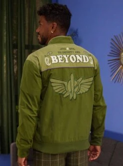 Disney Pixar Toy Story Buzz Lightyear Tonal Windbreaker — BoxLunch Exclusive