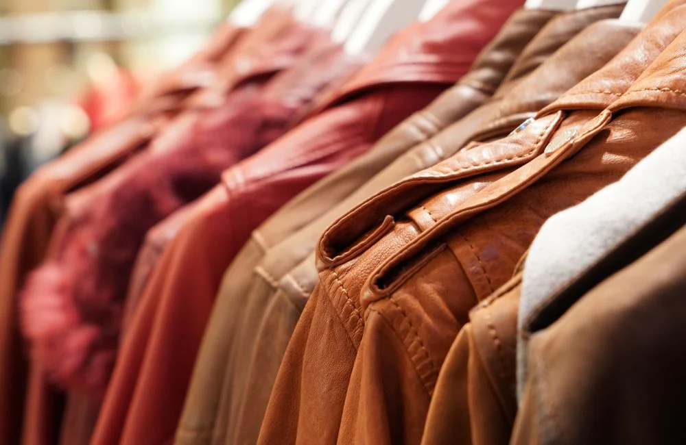 Cozy Mode Store -Cozy Mode Store Tips for Buying a Leather Jacket